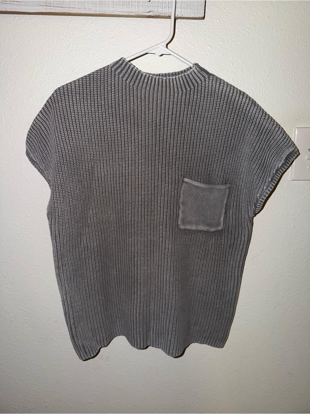 Zenana Outfitters Gray Ribbed Crewneck Pocket Sweater NWOT - Picture 6 of 9